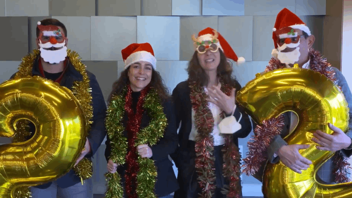 Bannière annonçant "RRG vous souhaite de bonnes fêtes".