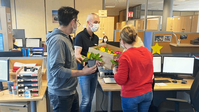 Photographie des cadeaux distribués à nos collaborateurs et collaboratrices.